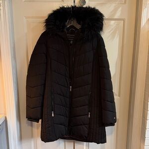 Tommy Hilfiger Black Puffer Coat with Faux Fur Hood